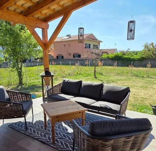 Meraki - אגיוס גיורגיוס